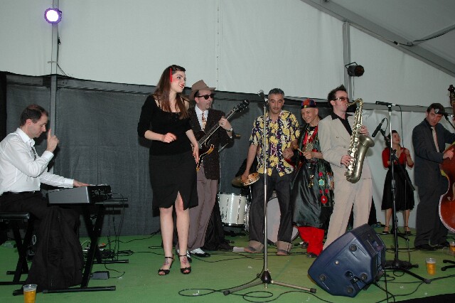 min 2008 05 04 retro rhythm 301